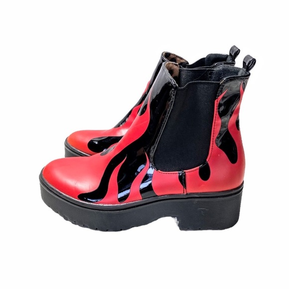 Iron Fist Fire Flame Red and Black Grunge Harajuku Boots Size 5 - Picture 4 of 16